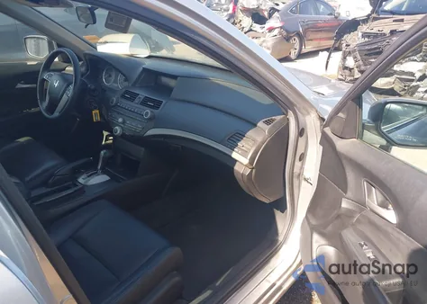 2011 Honda Accord 2.4 Se from USA, damaged, VIN 1HGCP2F66BA050545